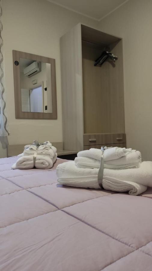 Civico 83 Bed & Breakfast Реджо ди Калабрия Екстериор снимка