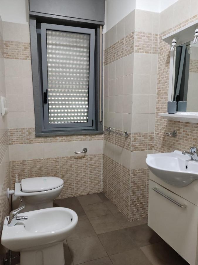 Civico 83 Bed & Breakfast Реджо ди Калабрия Екстериор снимка