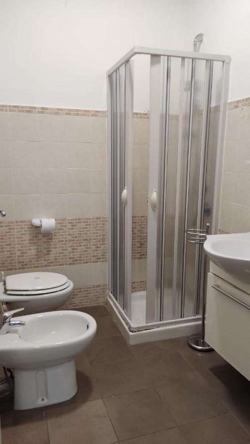 Civico 83 Bed & Breakfast Реджо ди Калабрия Екстериор снимка