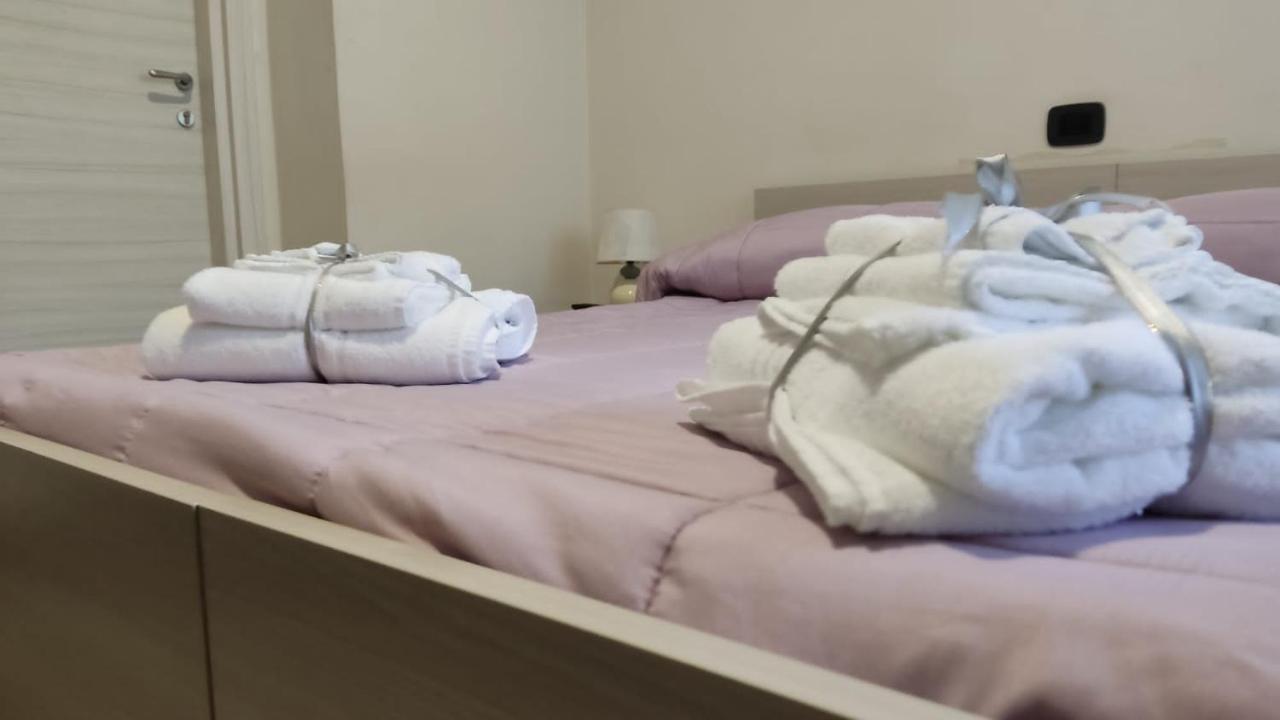 Civico 83 Bed & Breakfast Реджо ди Калабрия Екстериор снимка